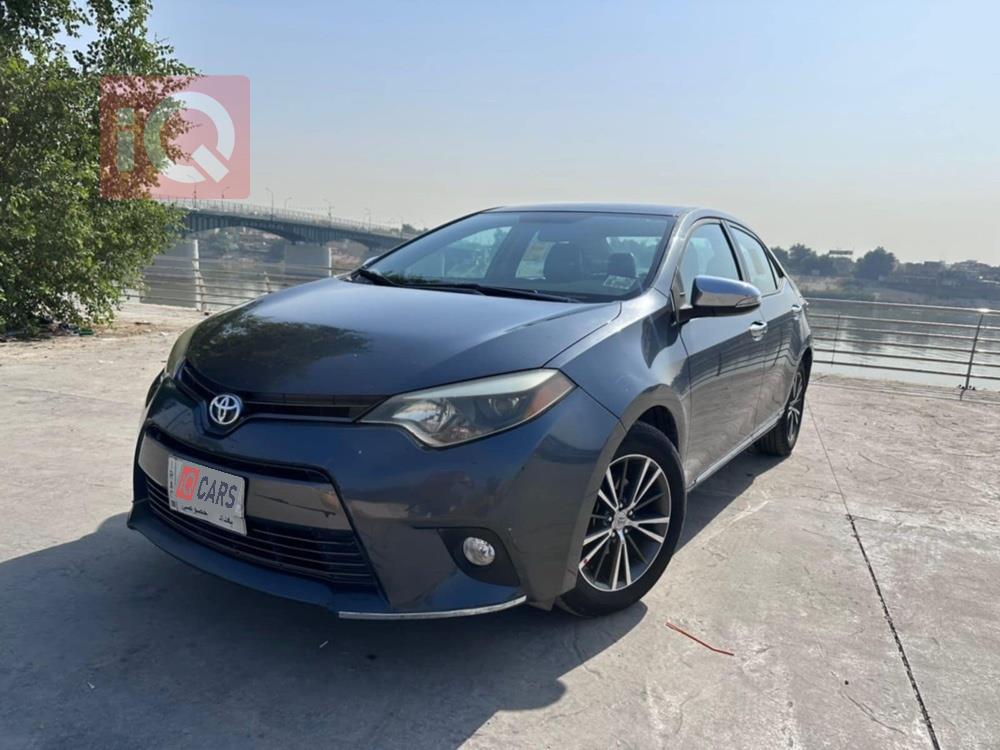 تۆیۆتا کۆرۆلا